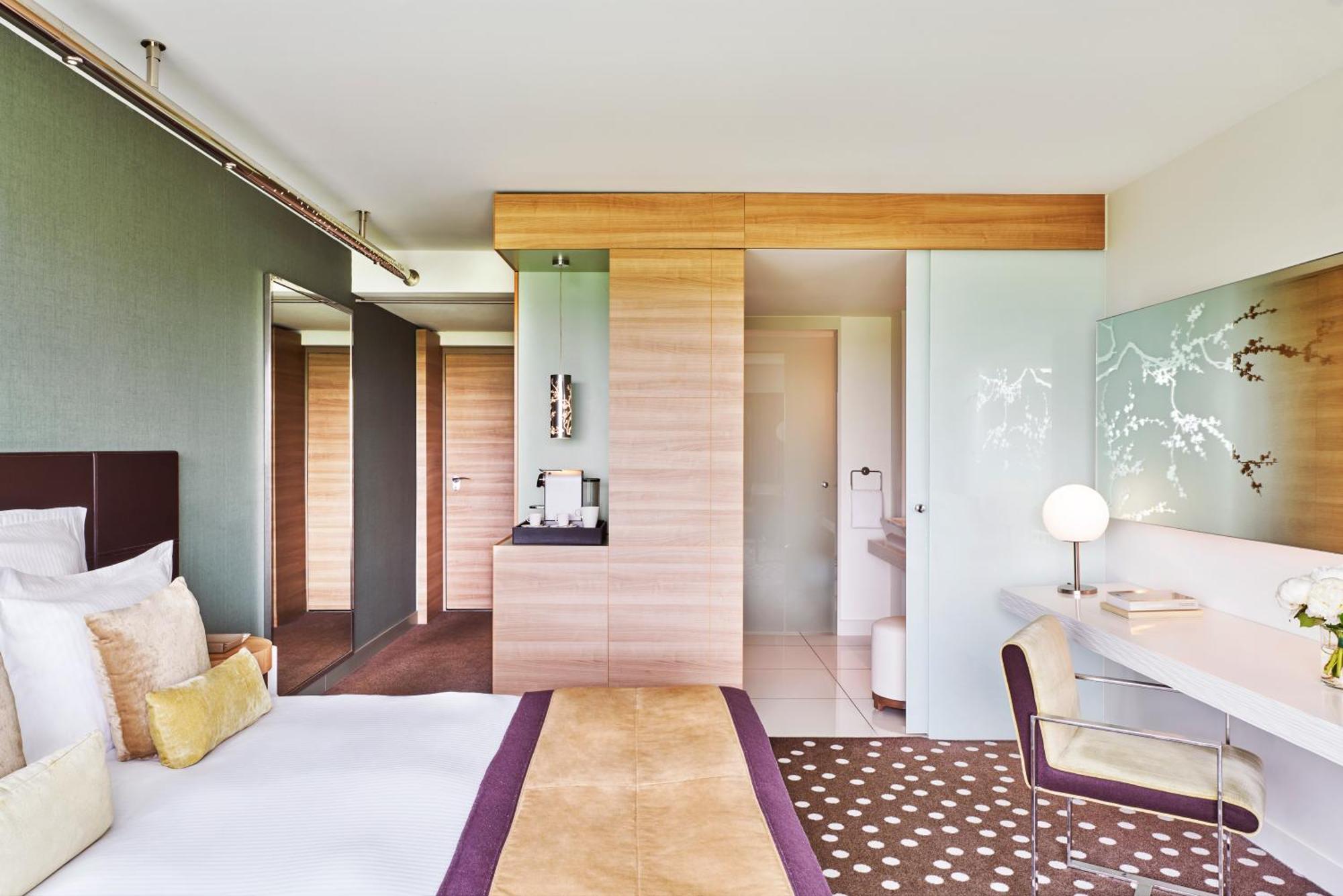 Deluxe Double Room,1614781647:JPEG